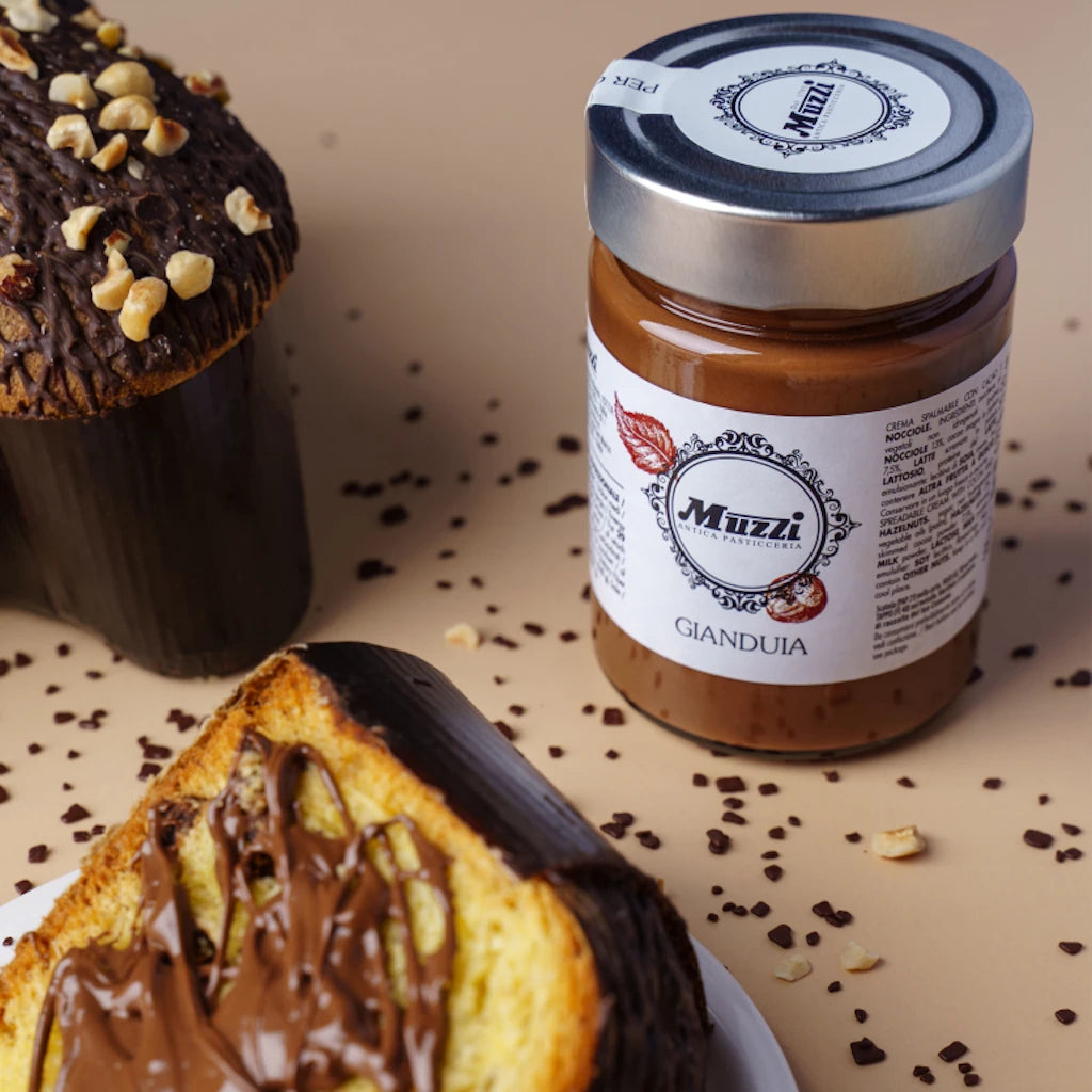 Italian Christamas Cake Panettone