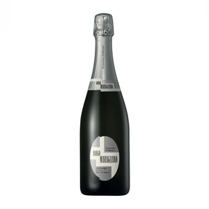 Borgo Maragliano Alta Langa Blanc de blancs bottle in a white background