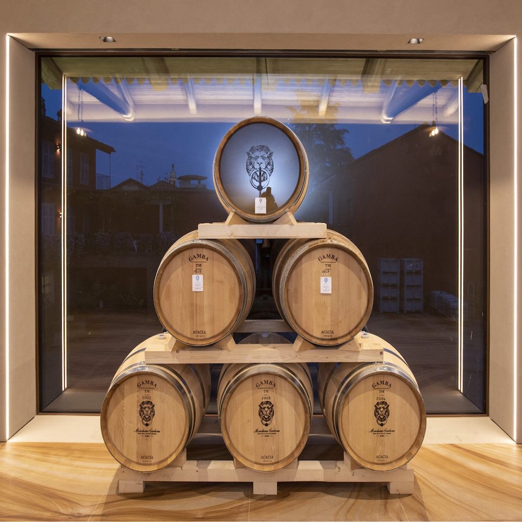 Monchiero Carbone cellar - Tita Italian