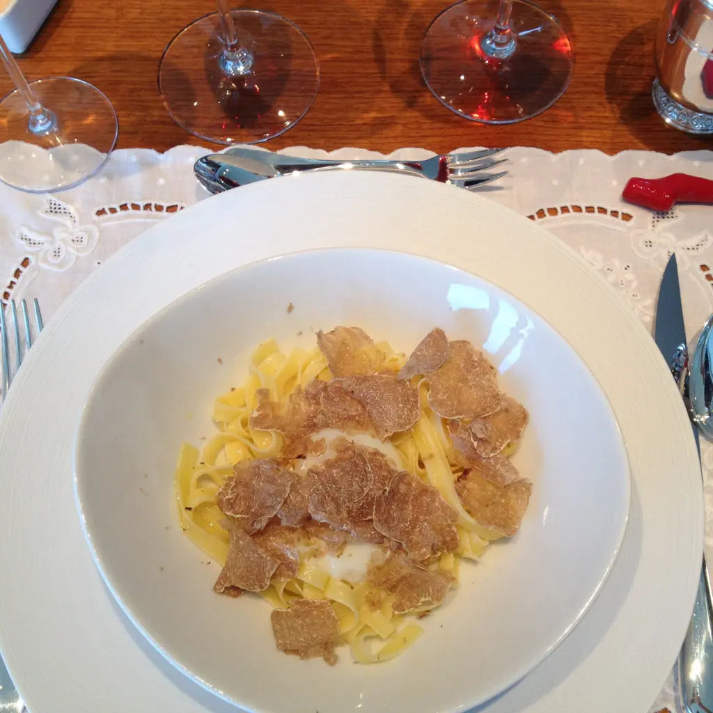 Fresh White Truffle (Tuber Magnatum Pico) Italy Tita Italian